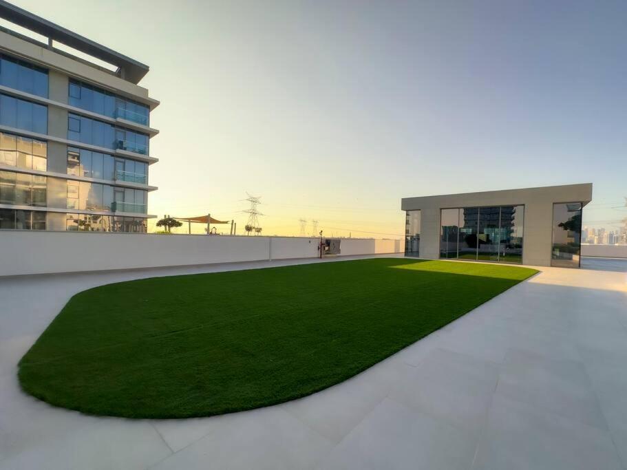 Apartment First Class 1br Stylish Haven Dubai