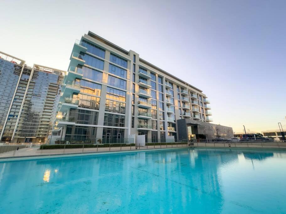 Apartment First Class 1br Stylish Haven Dubai