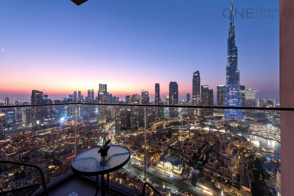 Astonishing 3br Burj Khalifa And Fountain View With Pool And Gym * Dubai