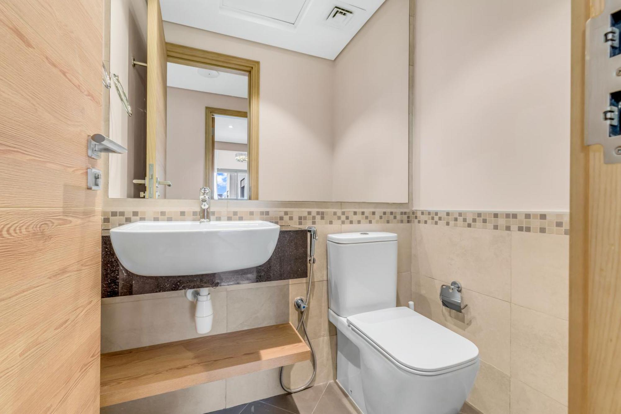 Apartment New! Spacious 1bhk With Maids - Jvc