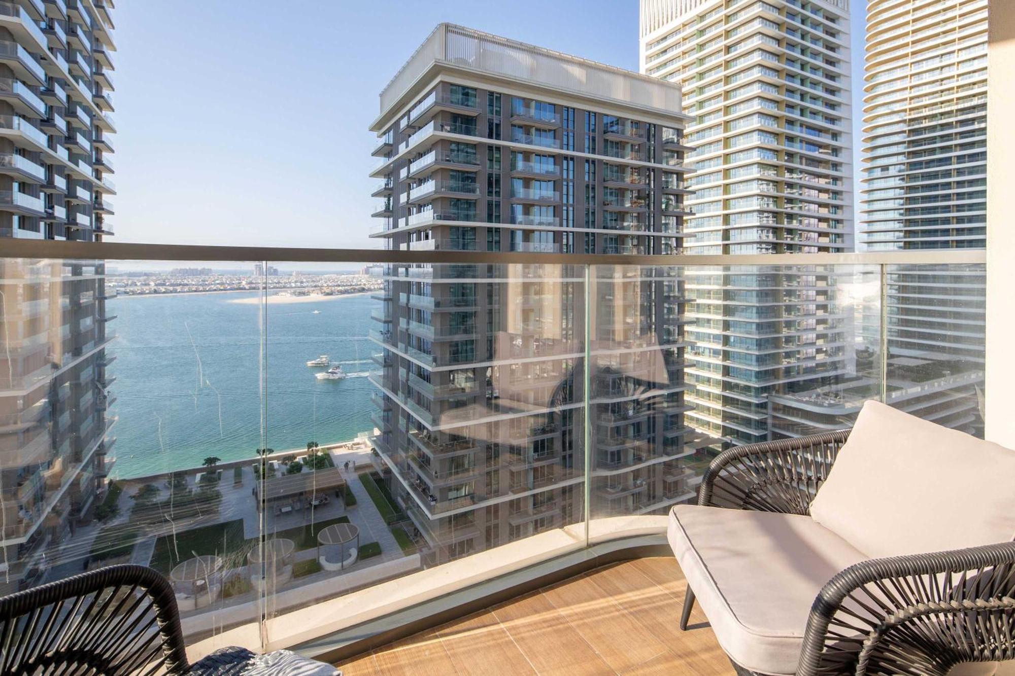 Frank Porter - Marina Vista Tower 2