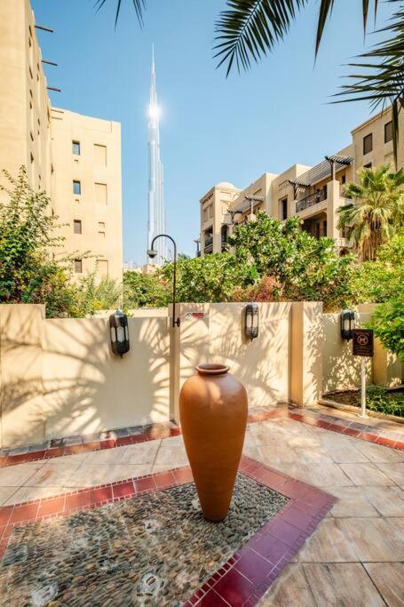 Reehan 7 Downtown Burj Khalifa Boulevard Apartment