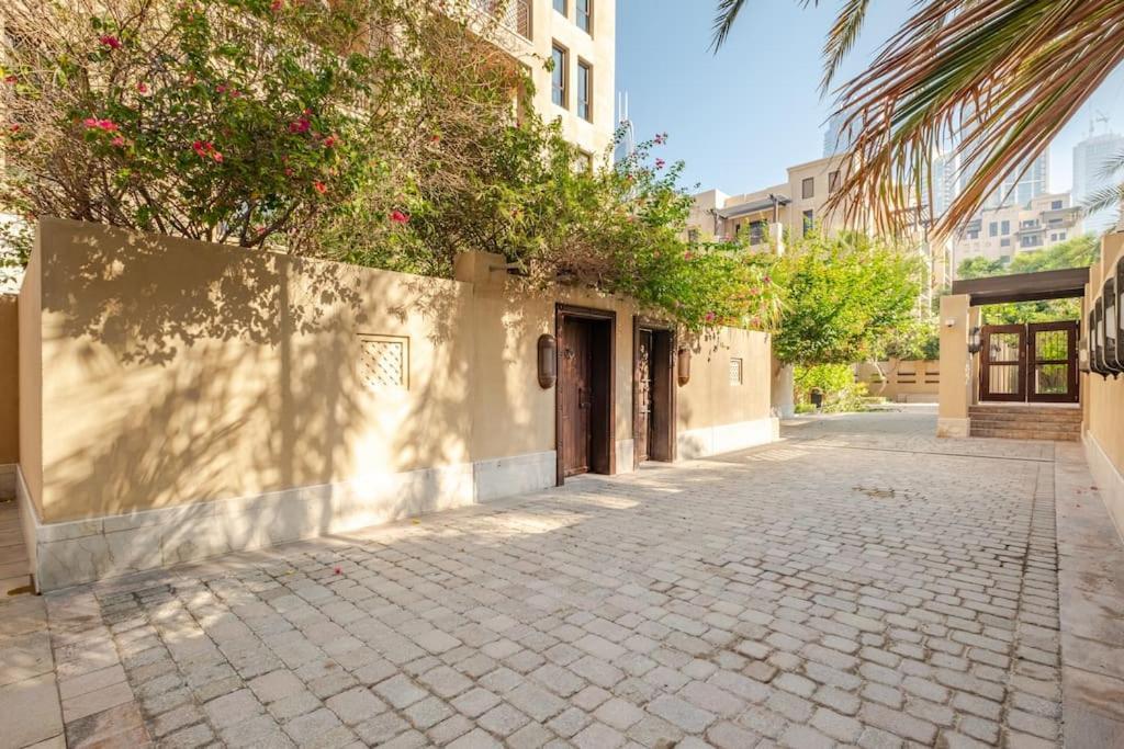 Reehan 7 Downtown Burj Khalifa Boulevard Apartment Dubai
