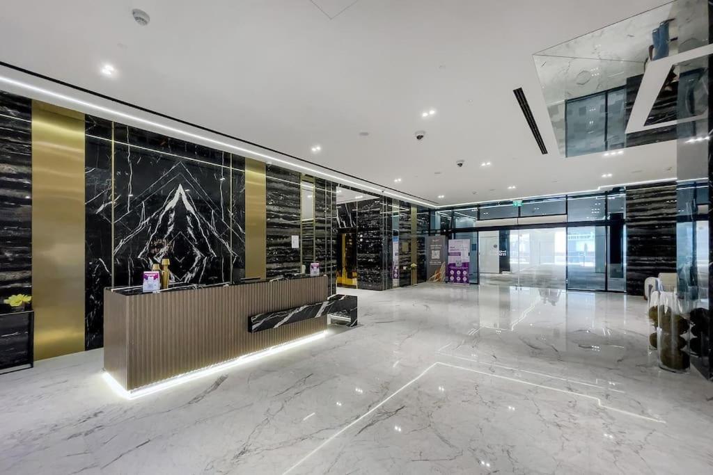 1bdr Yacht View Binghatti Canal * Dubai