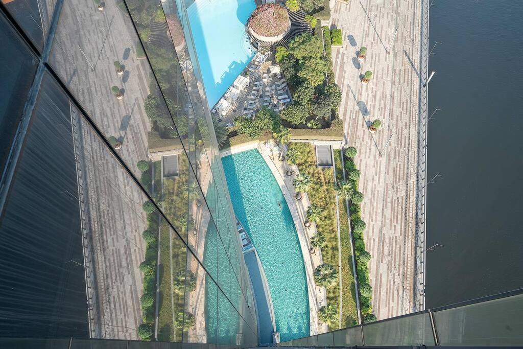 First Class 1br Waterfront Bliss In Al Jaddaf