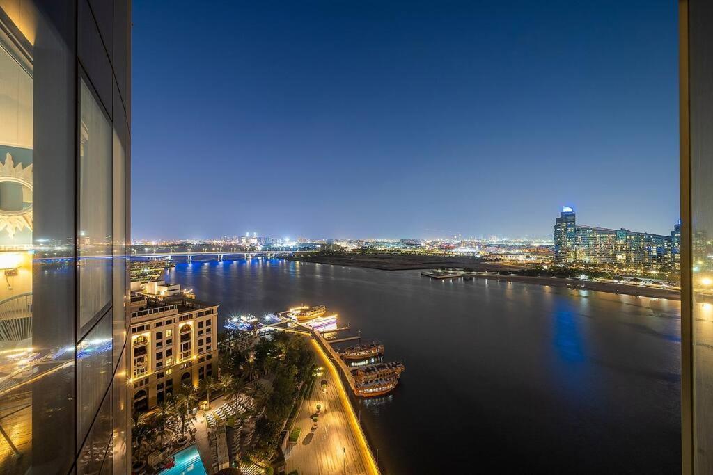 First Class 1br Waterfront Bliss In Al Jaddaf *