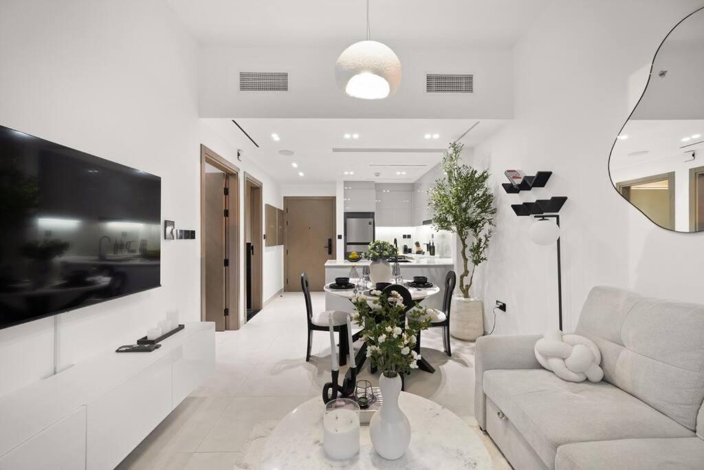 Binghatti Canal Business Bay Apartment