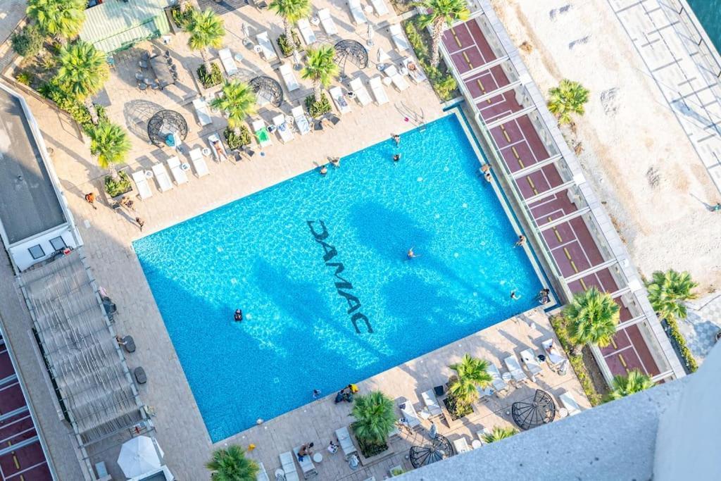 Apartment Chic With Balcony - Canal Bay & Pool Views Dubai