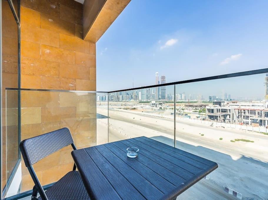 Relaxing Retreat In Vibrant Meydan Apartment *