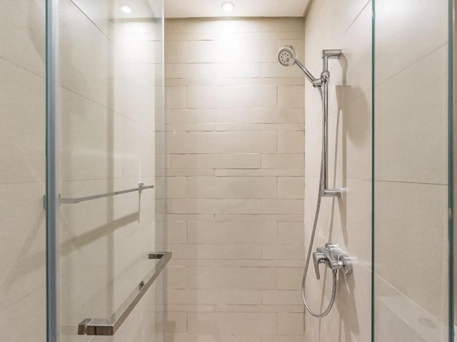 Apartment Relaxing Retreat In Vibrant Meydan *