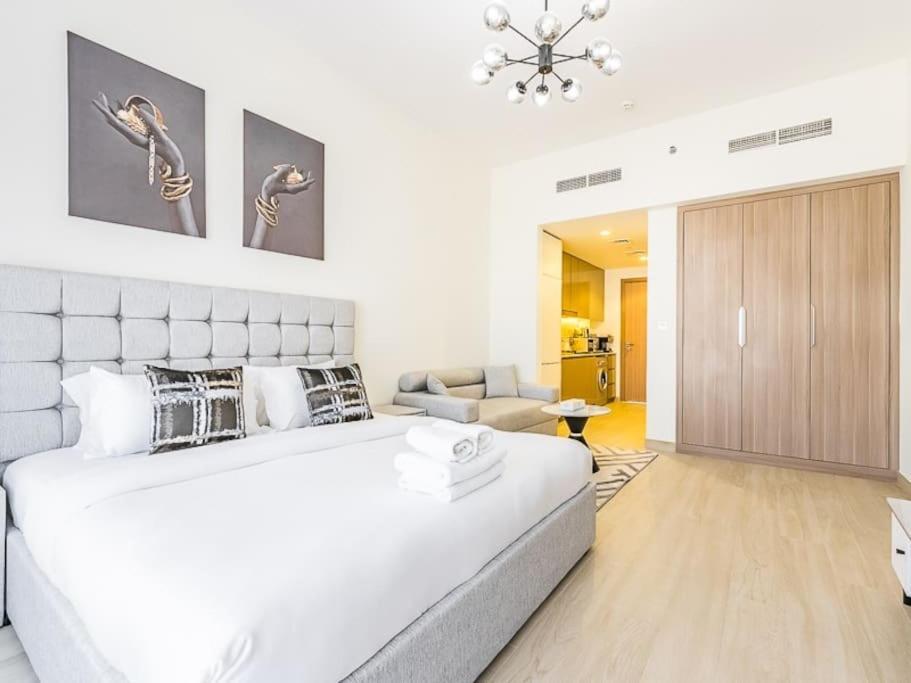 Apartment Relaxing Retreat In Vibrant Meydan Dubai