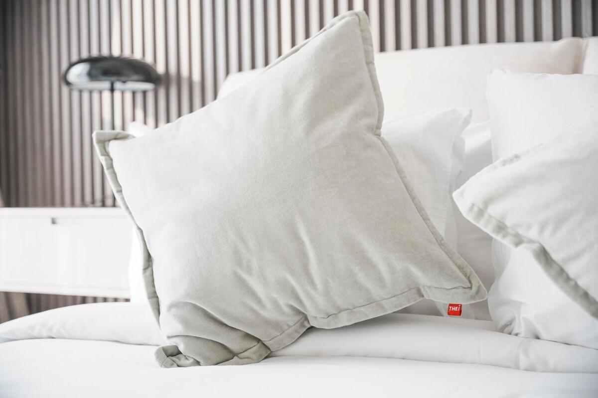 Apartment Soothing In Collective Tower At Hills