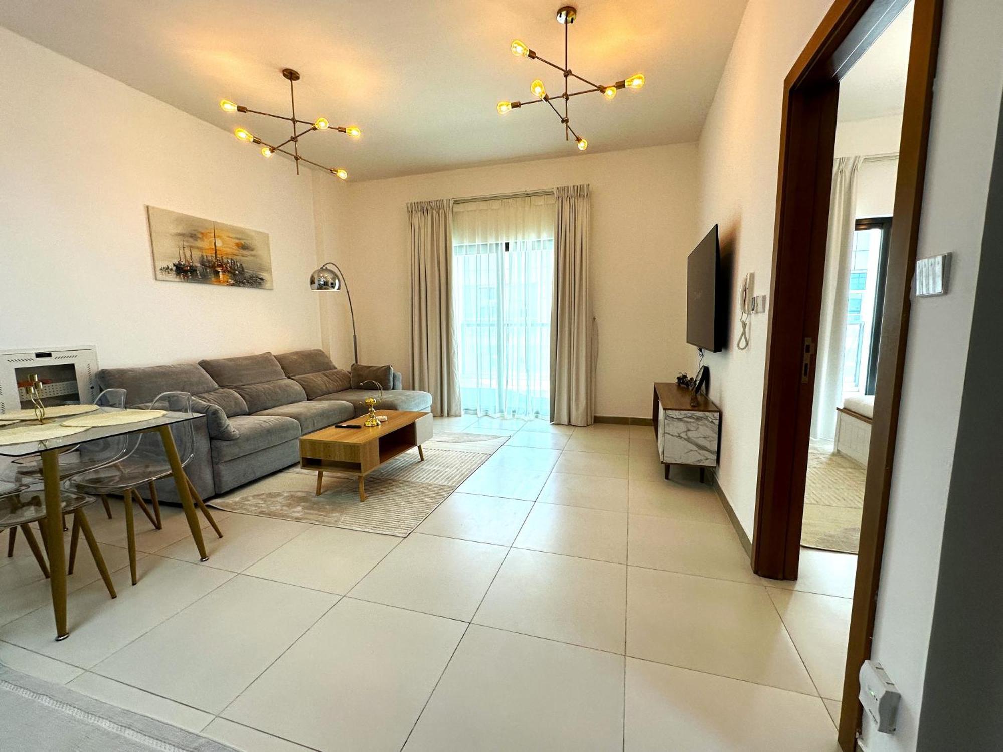 Sleek 1br In Dso, *