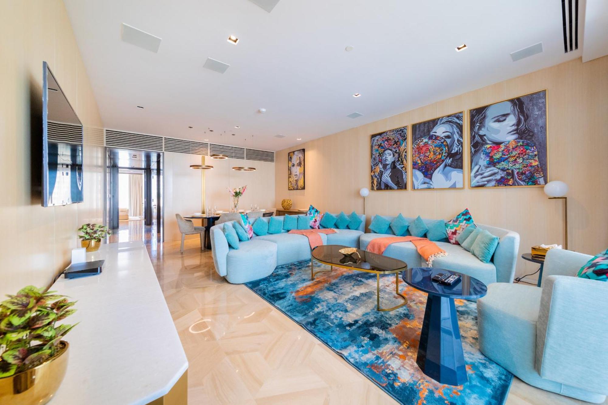 Superluxury In Five Palm, Pool & Access * Dubai