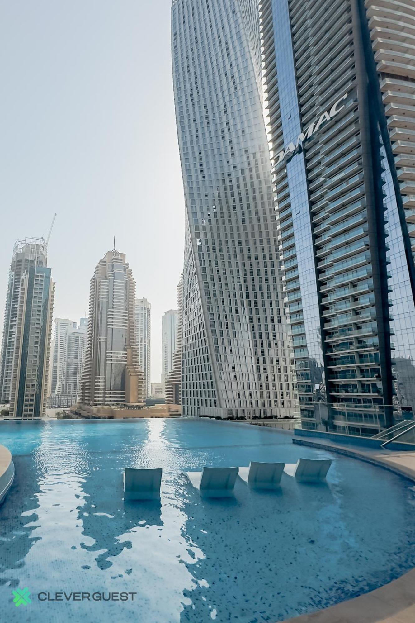Clever Guest 018 Jl Marina Gate * Dubai