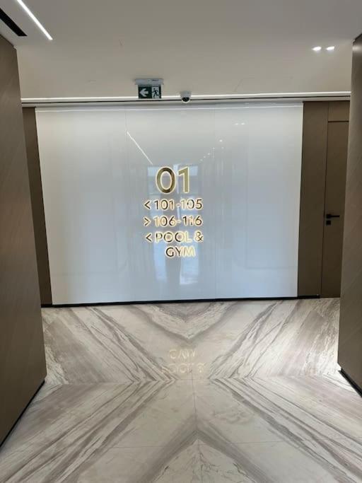 Luxury Apartment, Prime Location New And Stylish * Dubai