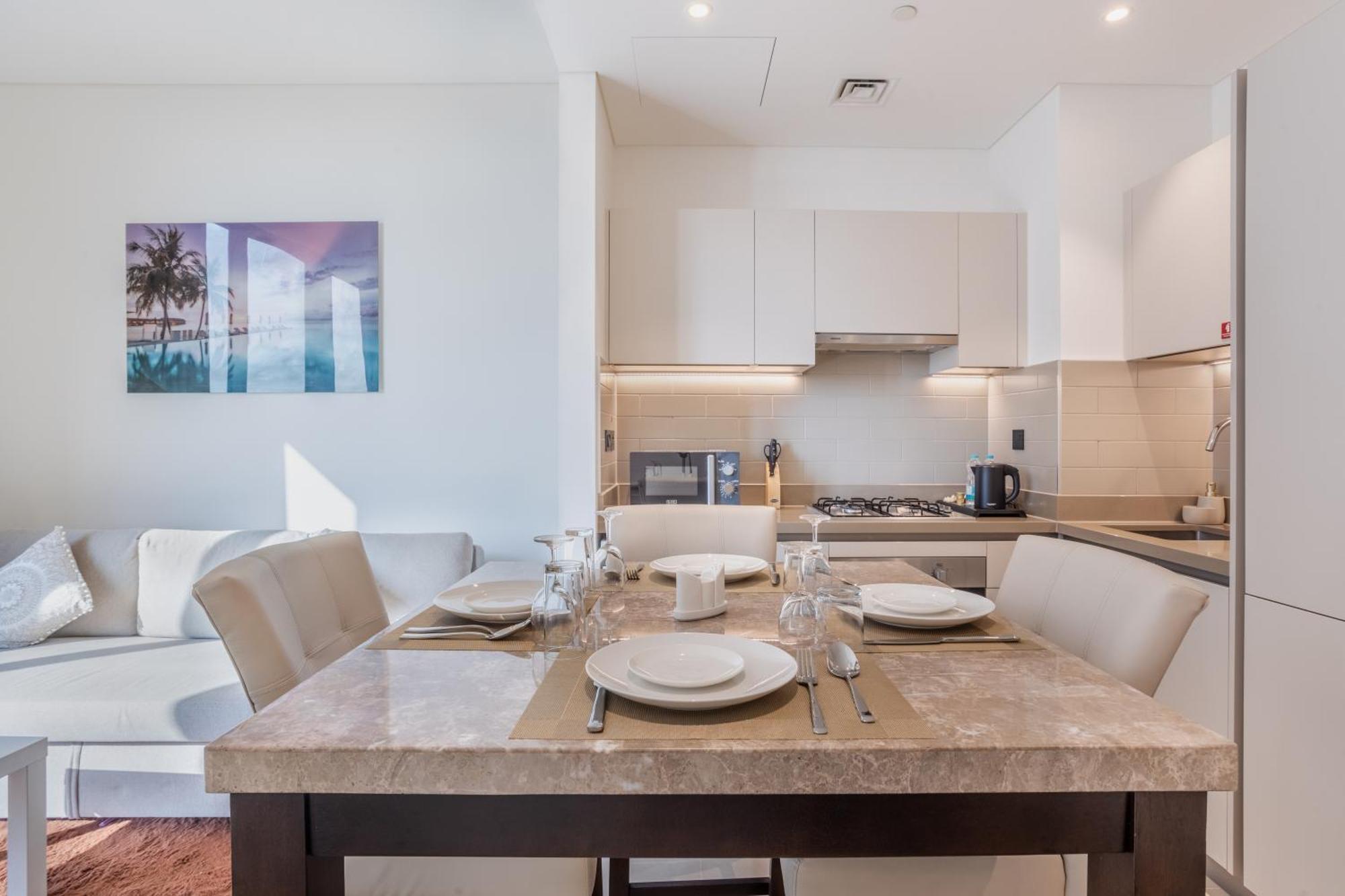 By Latinem Luxury 1br Cv B207 Near Burj Khalifa Apartment
