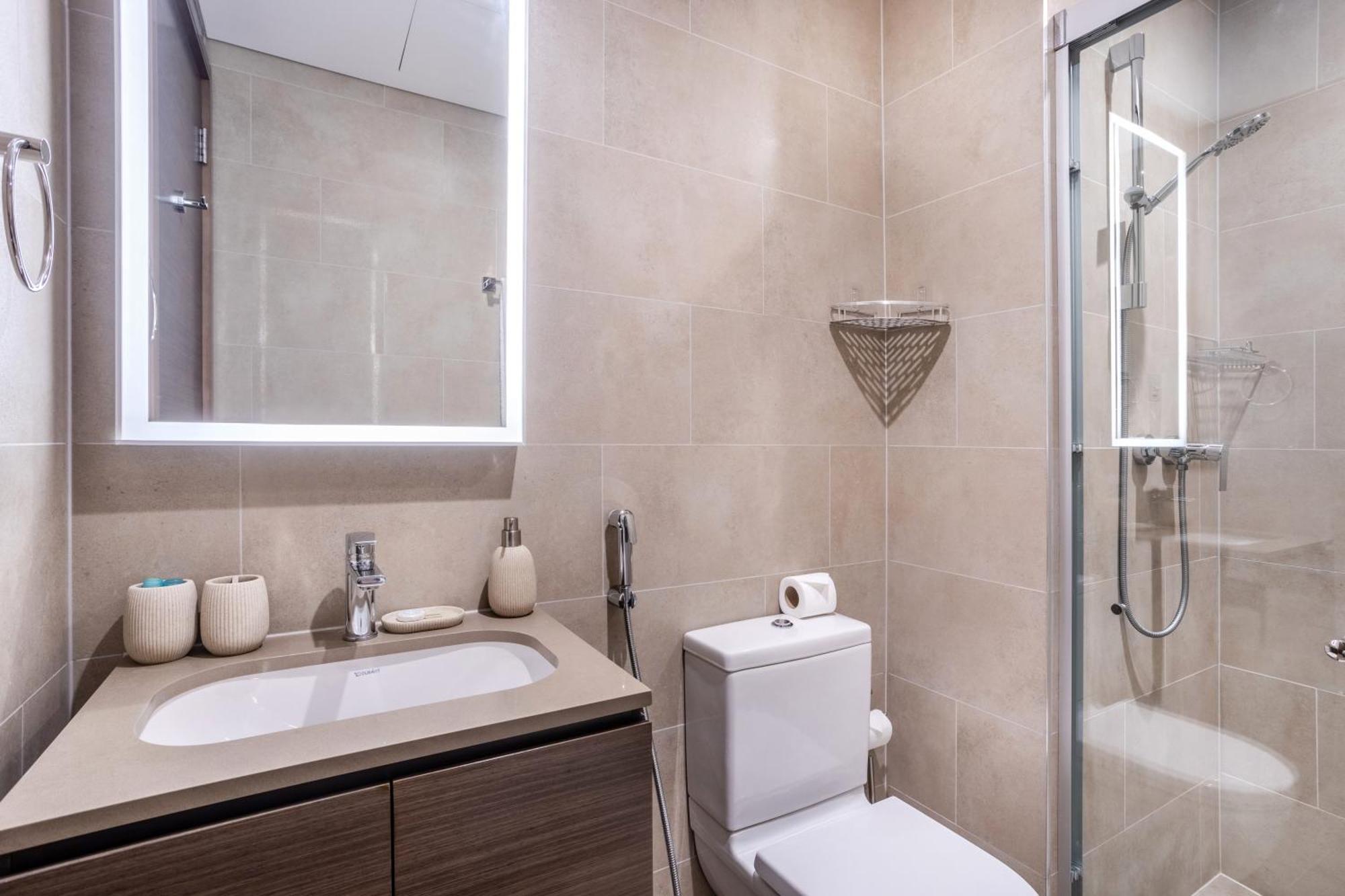 Apartment By Latinem Luxury 1br Cv B207 Near Burj Khalifa
