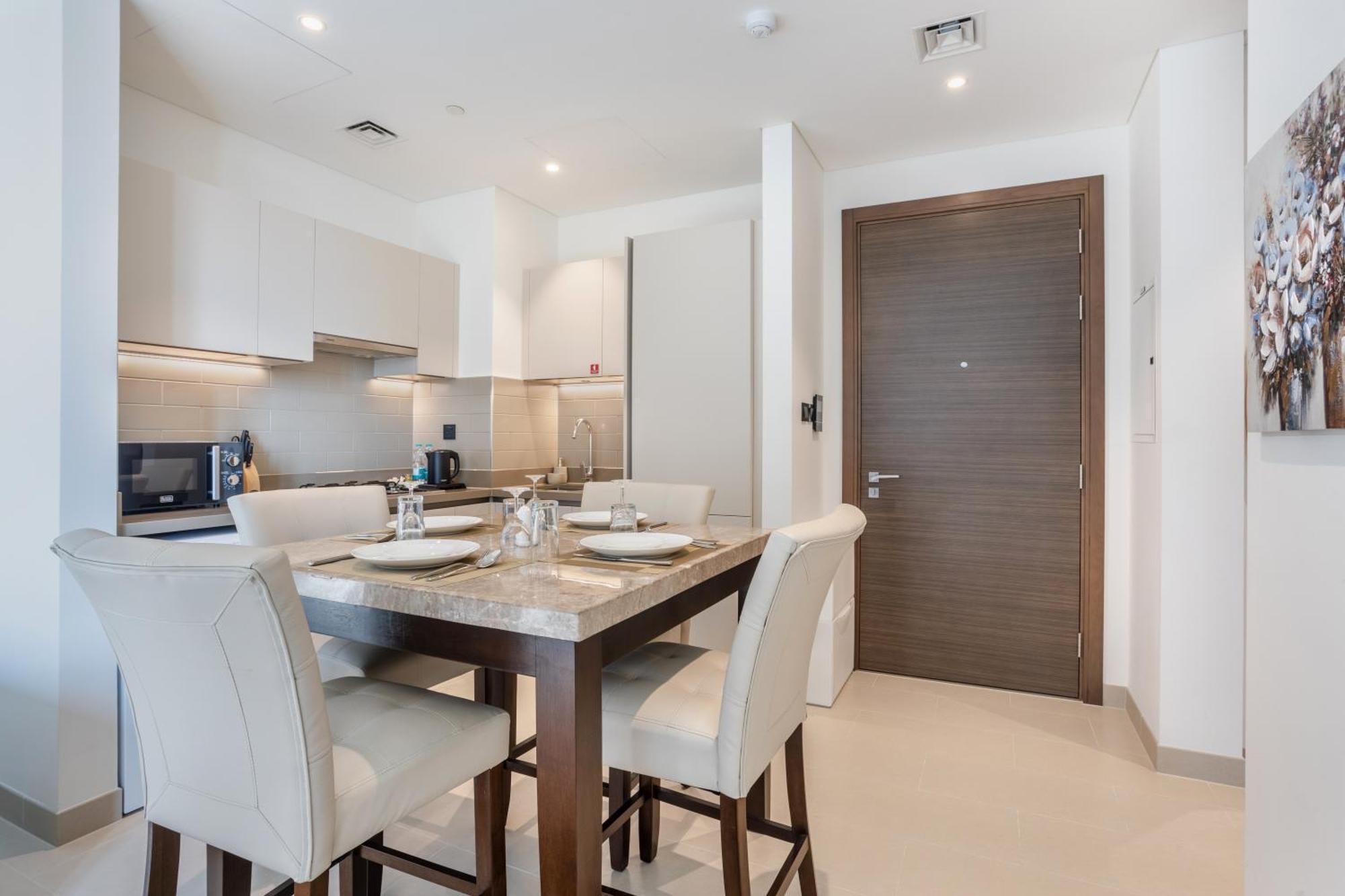 By Latinem Luxury 1br Cv B207 Near Burj Khalifa Apartment *