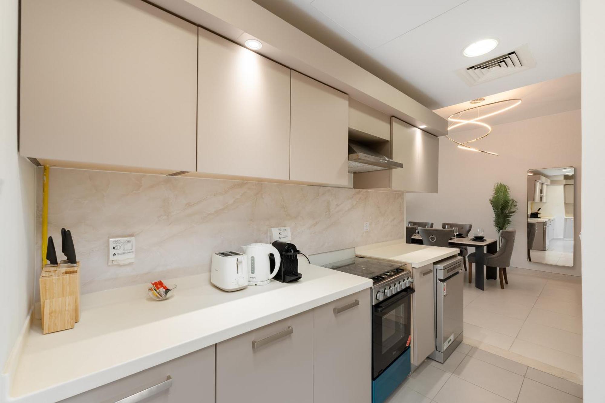 Azure Residences, Palm Jumeirah - Mint