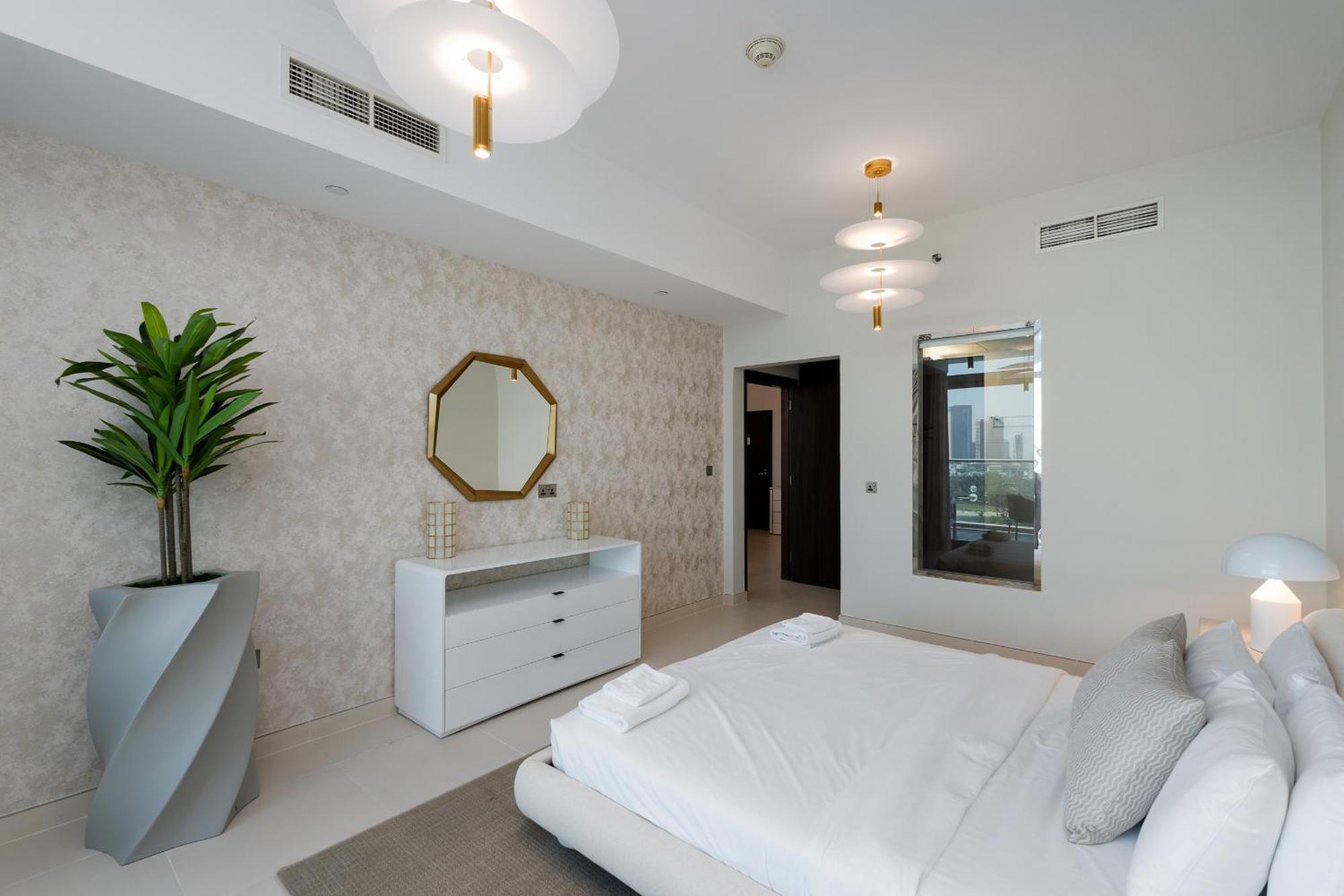 Azure Residences, Palm Jumeirah - Mint Dubai
