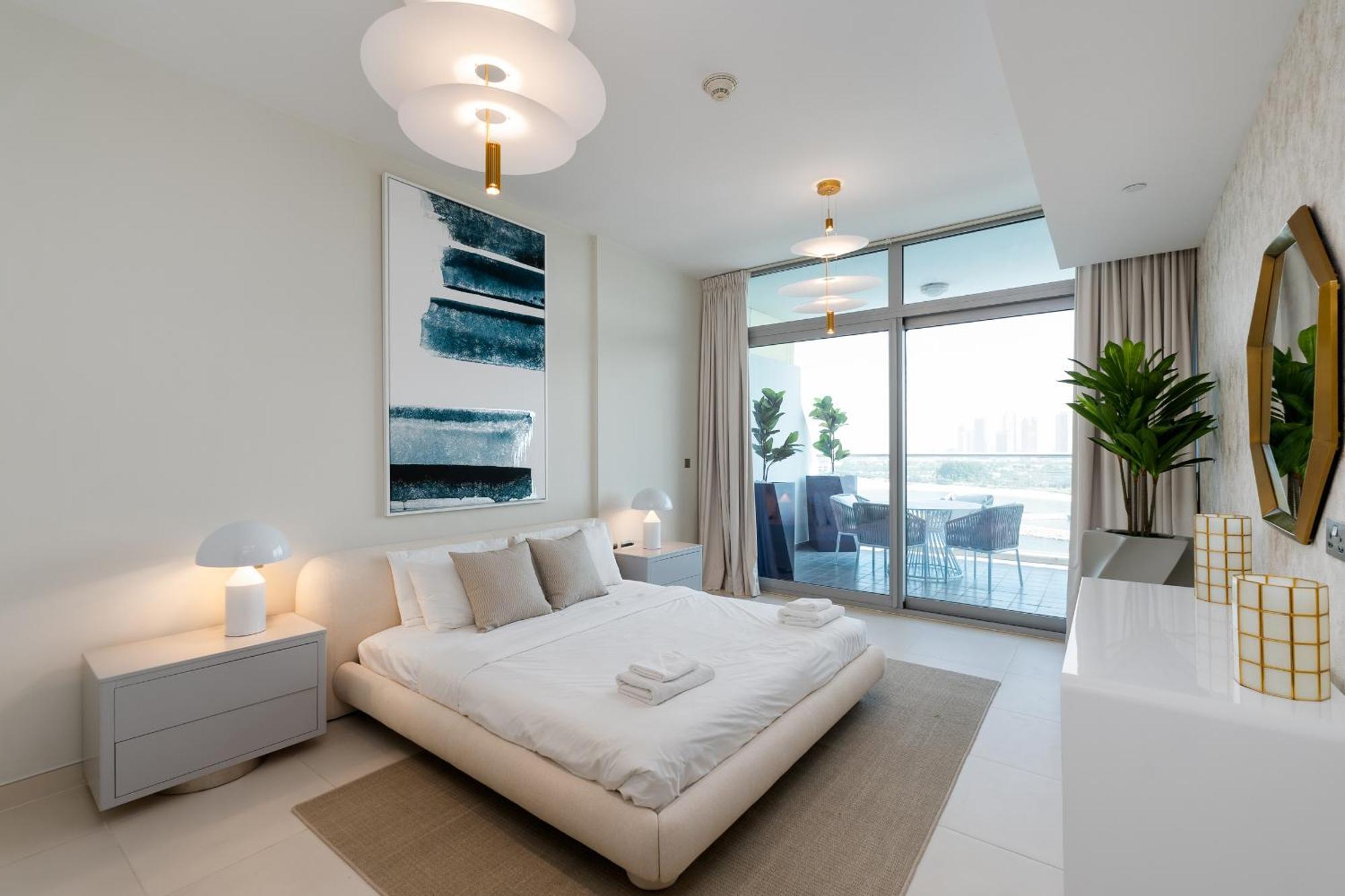 Azure Residences, Palm Jumeirah - Mint Apartment Dubai