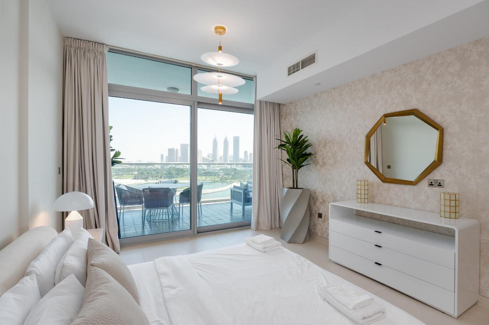 Azure Residences, Palm Jumeirah - Mint