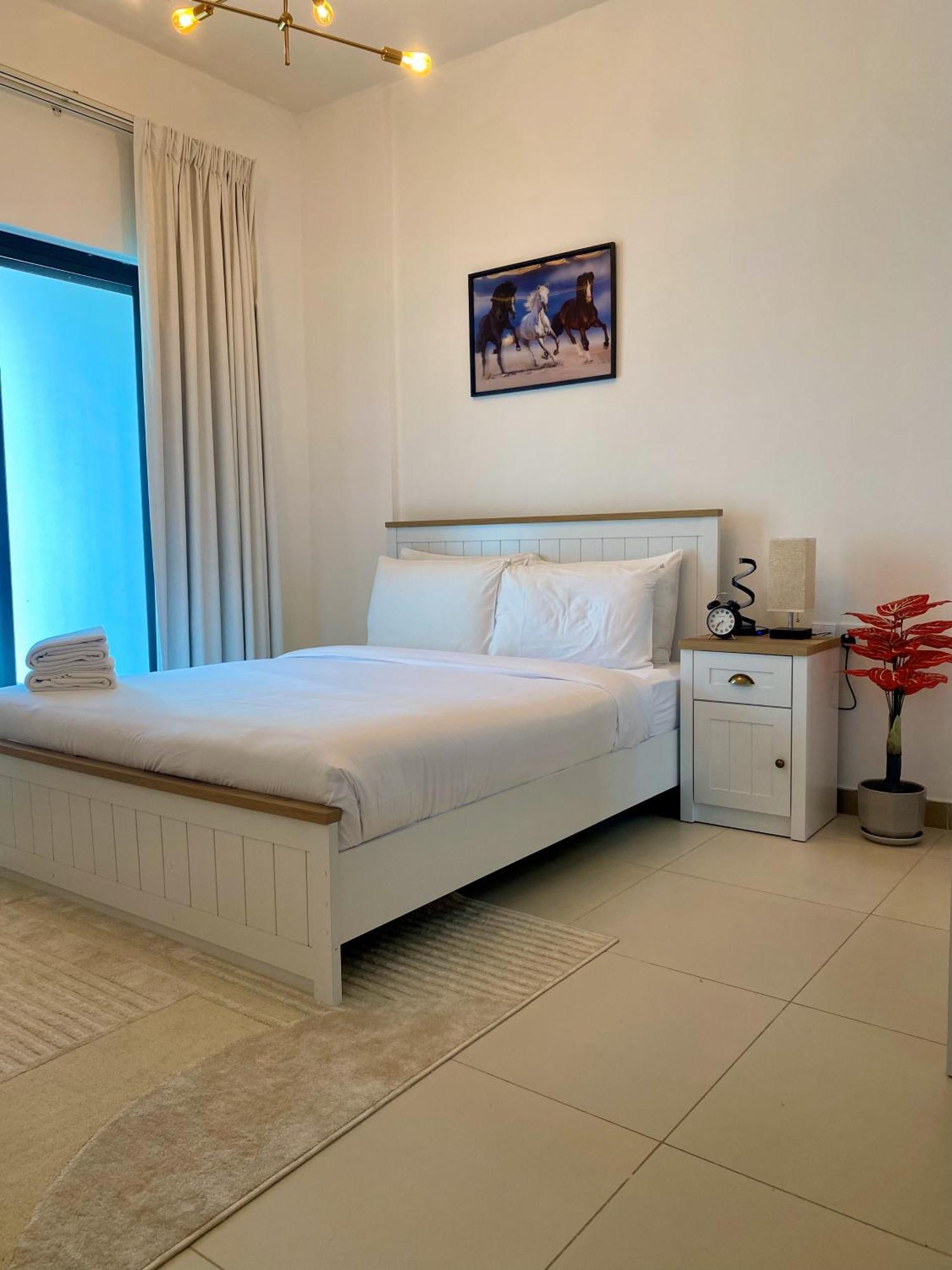 Sleek 1br In Dso, *