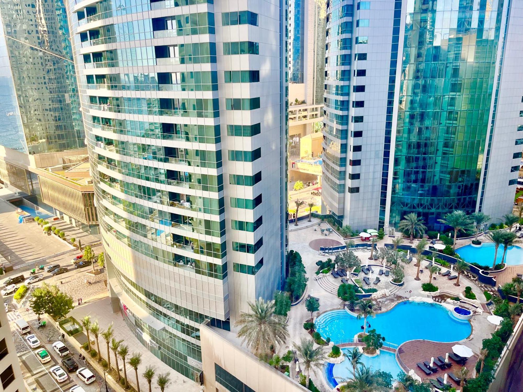 One Bedroom Available In Front Of Marina