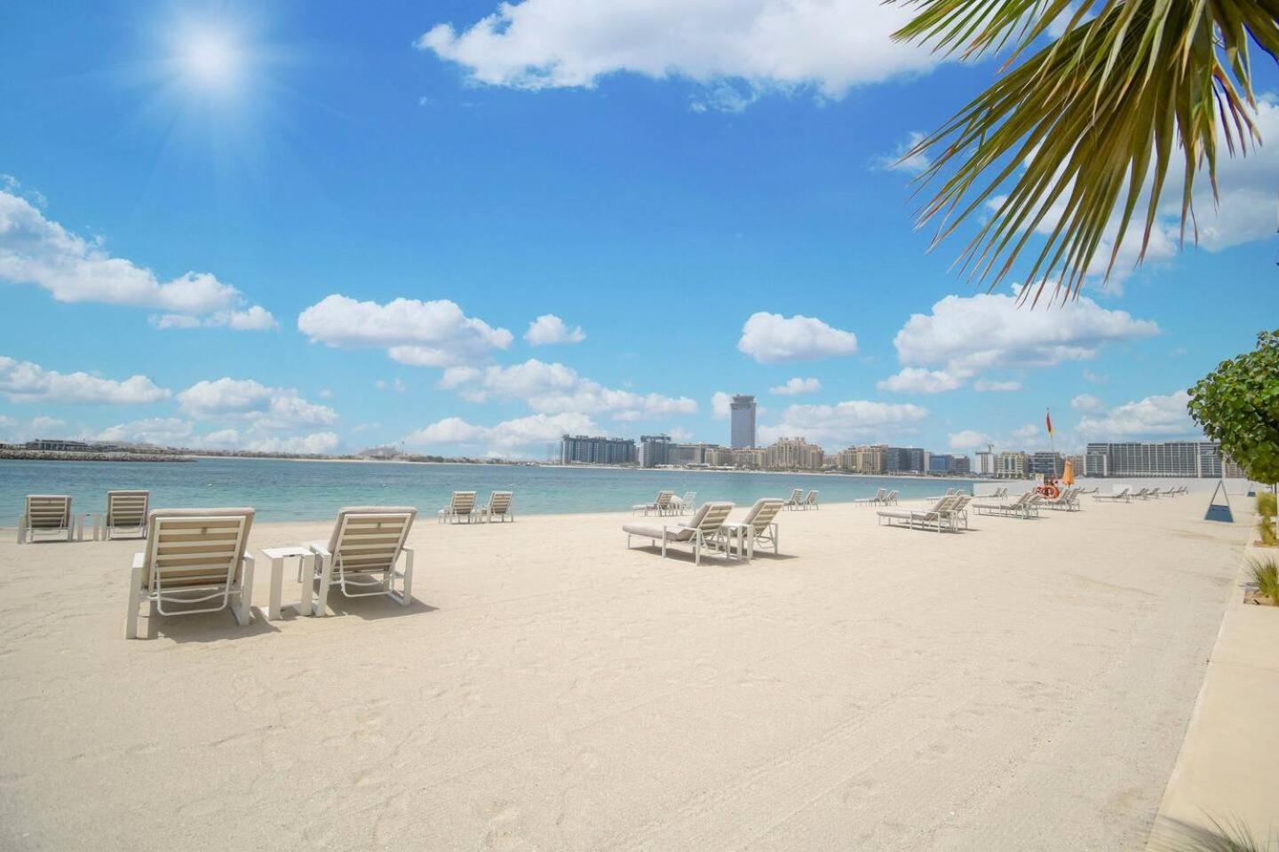 Luxury Seaview 1br With Private Access Apartment *