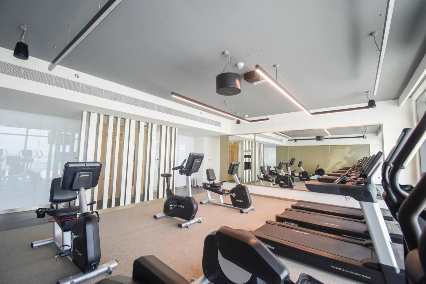 Luxury Seaview 1br With Private Access * Dubai