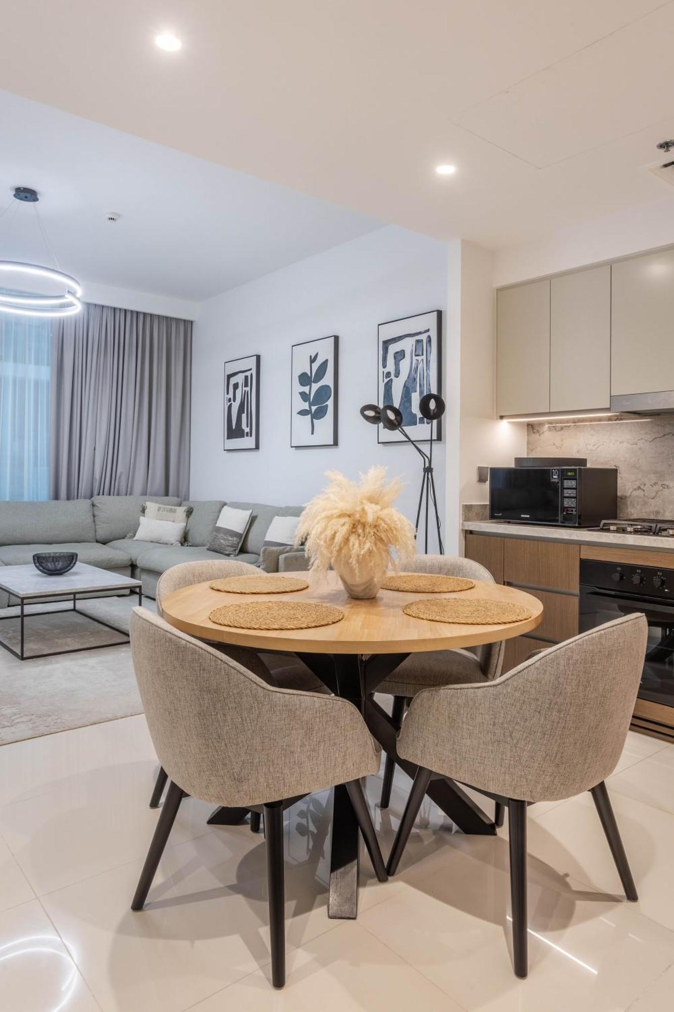 Luxury Seaview 1br With Private Access Apartment
