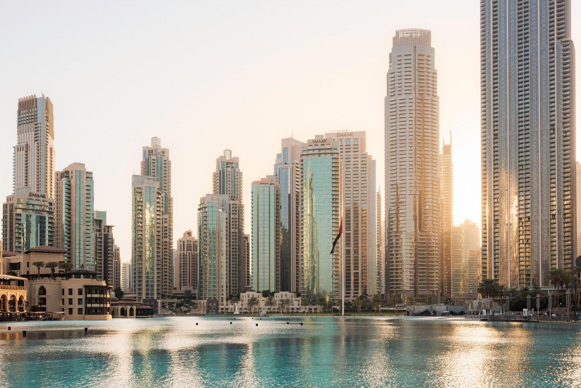 Luxury 1-br Near Burj Dubai