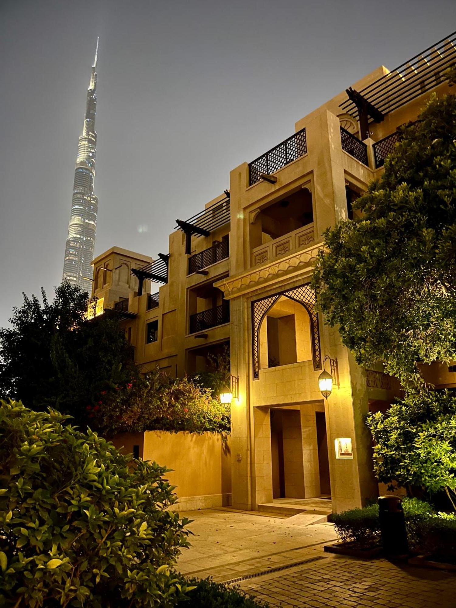 Apartment Luxury 1-br Near Burj Dubai