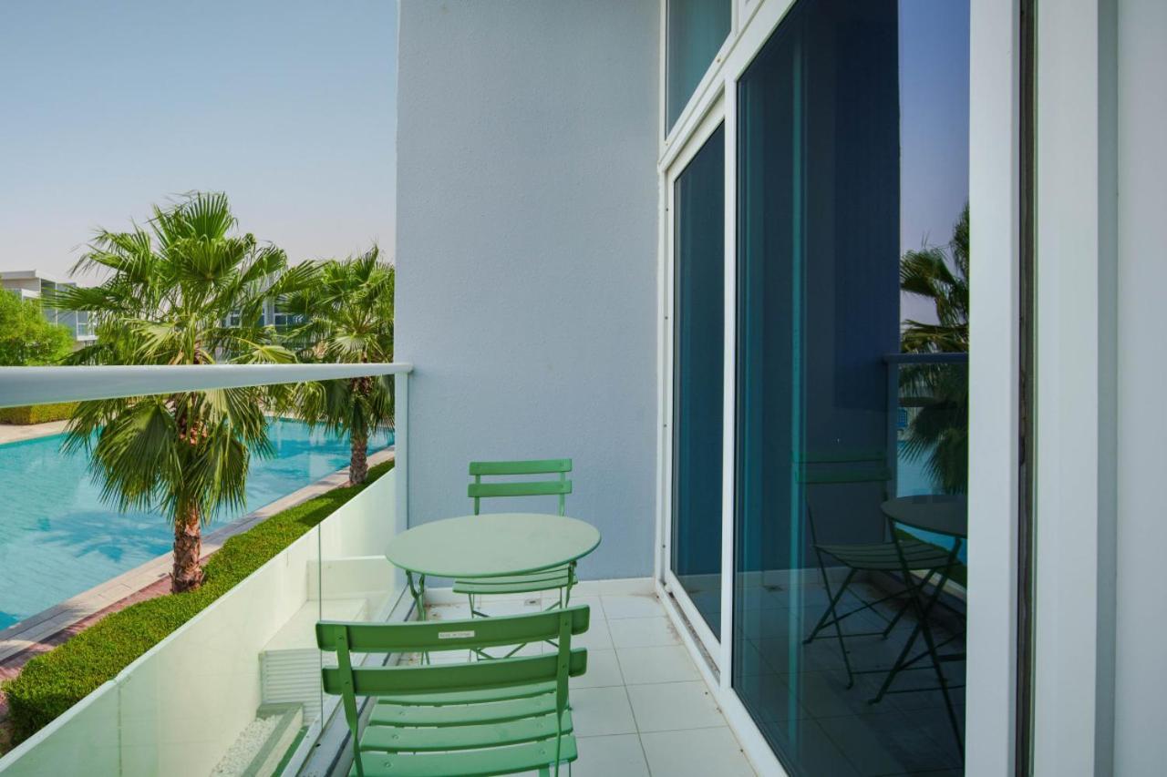 Villa Luxurious 6-bedroom With Scenic Views *