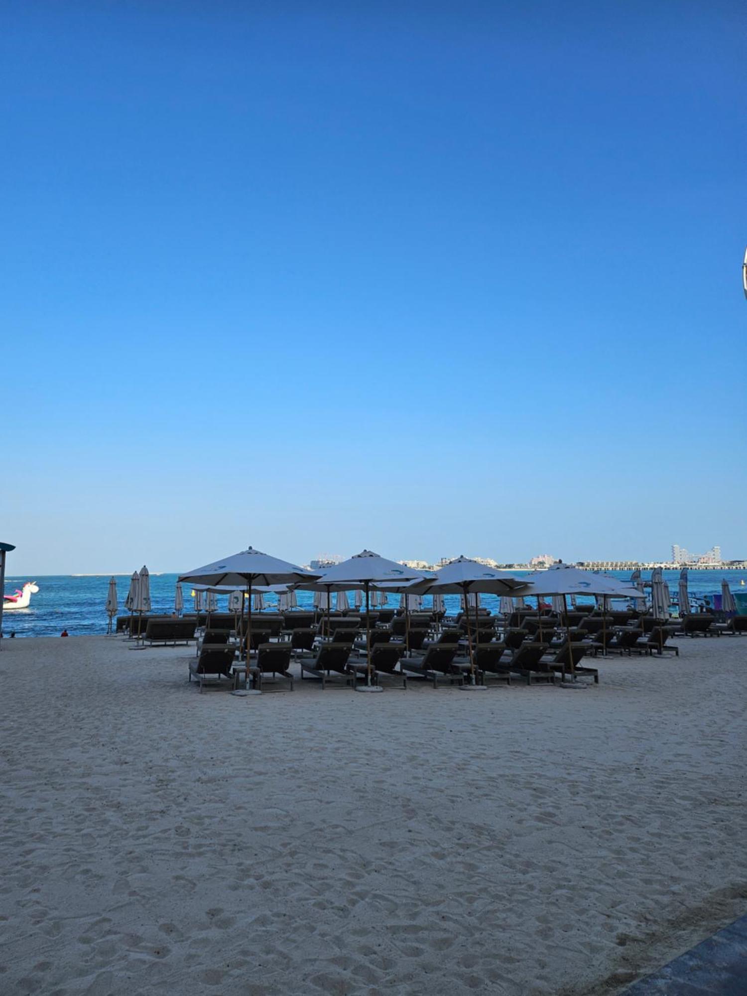 Modern Jbr With & Pool Access - Marina