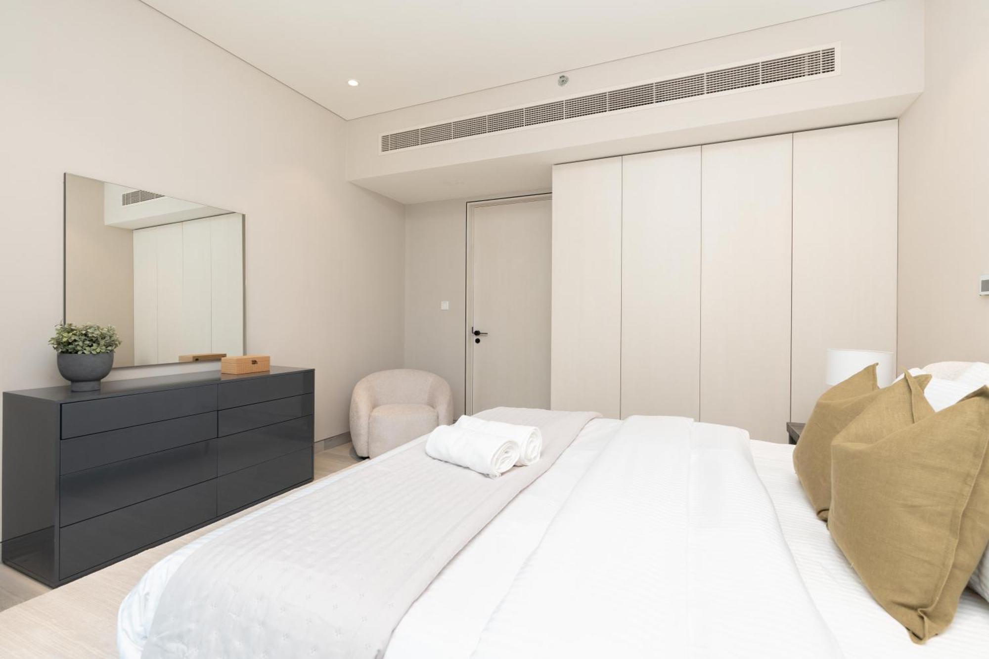 Condor Marina Star - Brilliant One Bedroom In Marina * Dubai