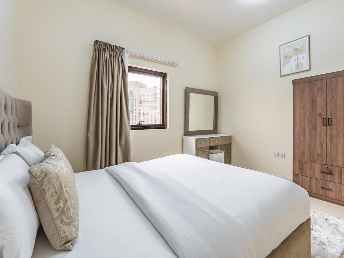 Modern One-bedroom Retreat In Silicon Oasis * Dubai