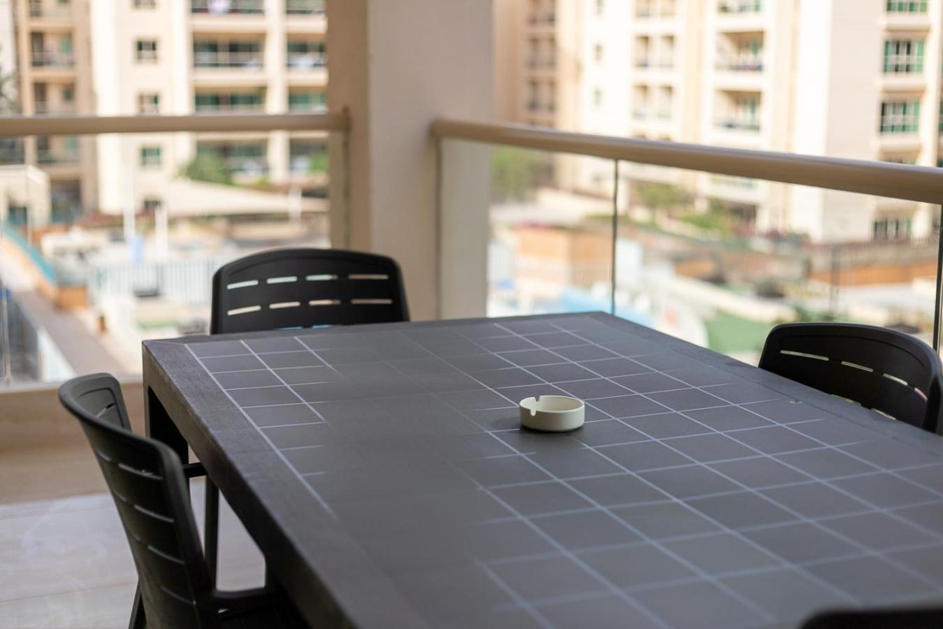 Serene 2br In Al Dhafrah 4, The Greens - Allsopp & Allsopp Apartment