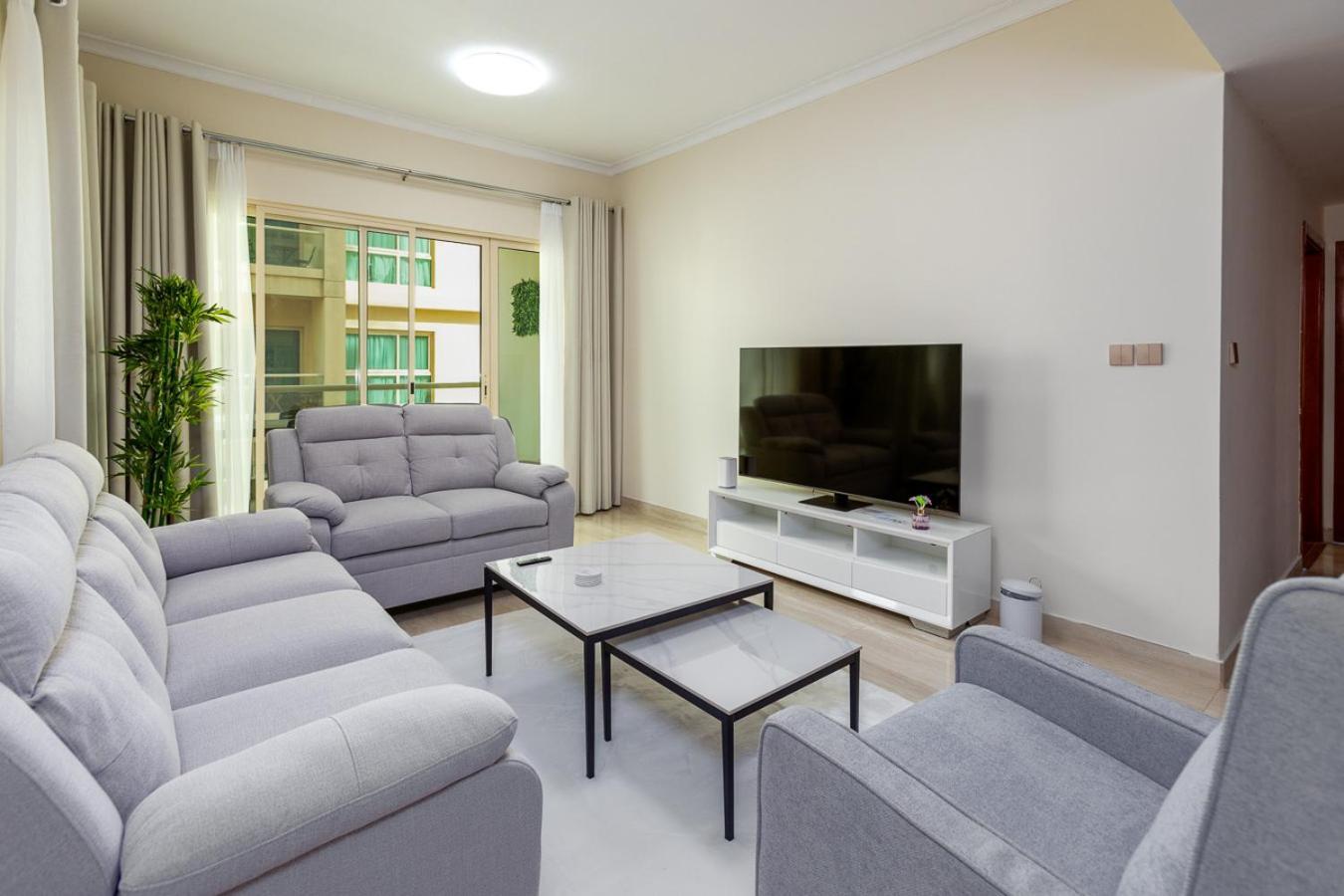 Serene 2br In Al Dhafrah 4, The Greens - Allsopp & Allsopp Apartment *