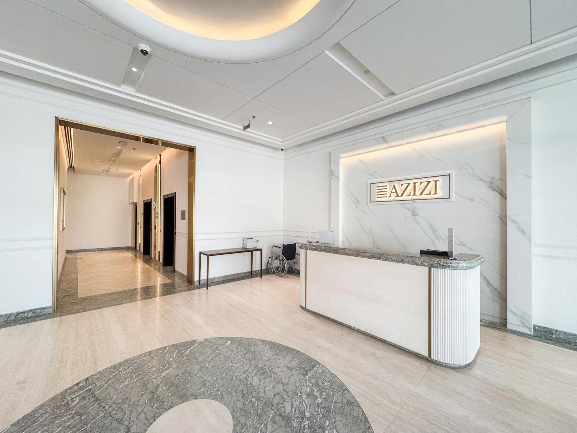 Apartment Luxurious Brand New 1br Huge Balcony Azizi 37
