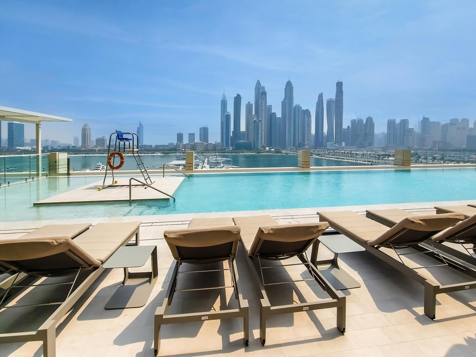 Stunning Sea View Apartment Dubai