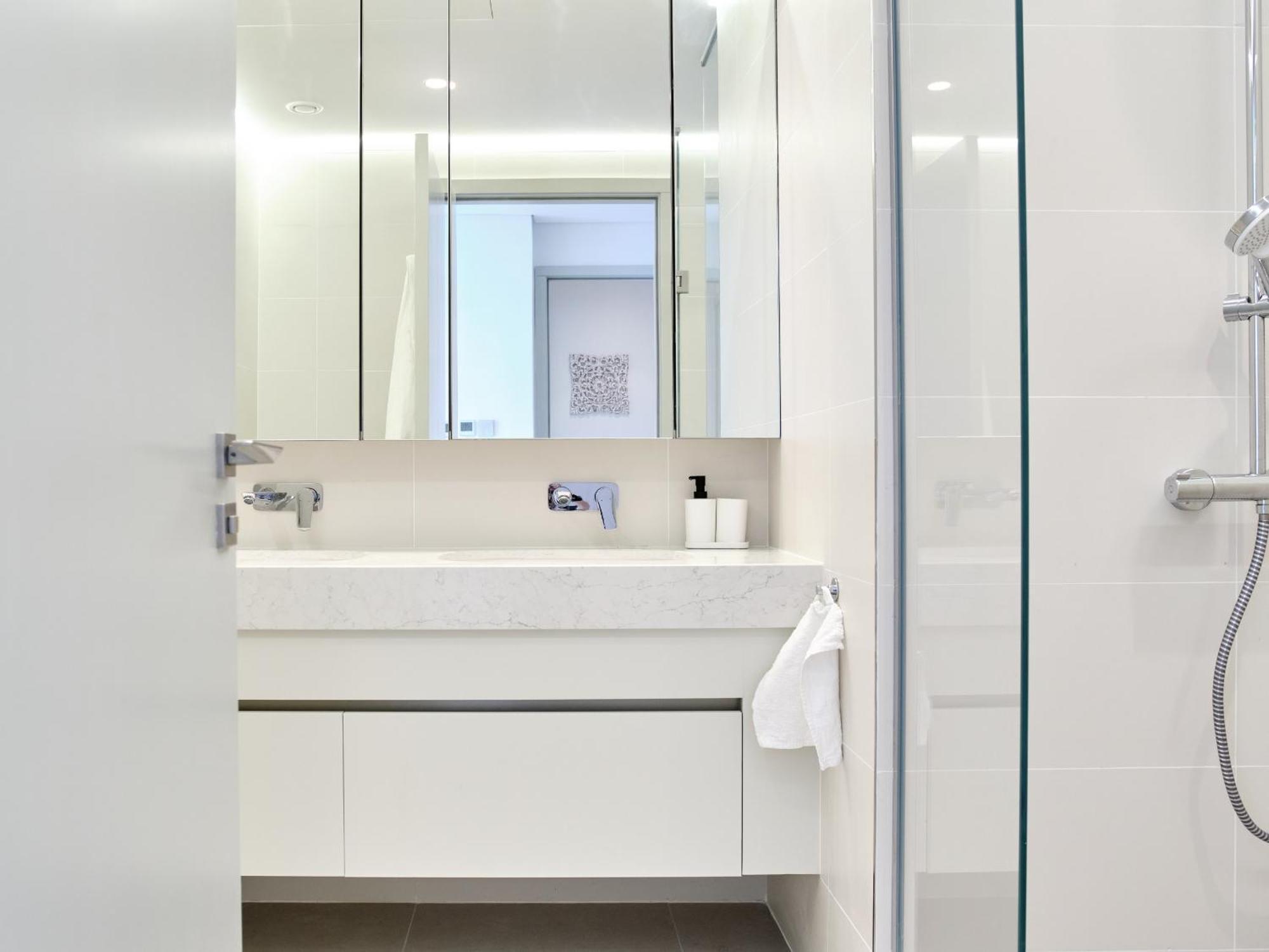 Beachfront Townhouse Sea Breeze Dubai