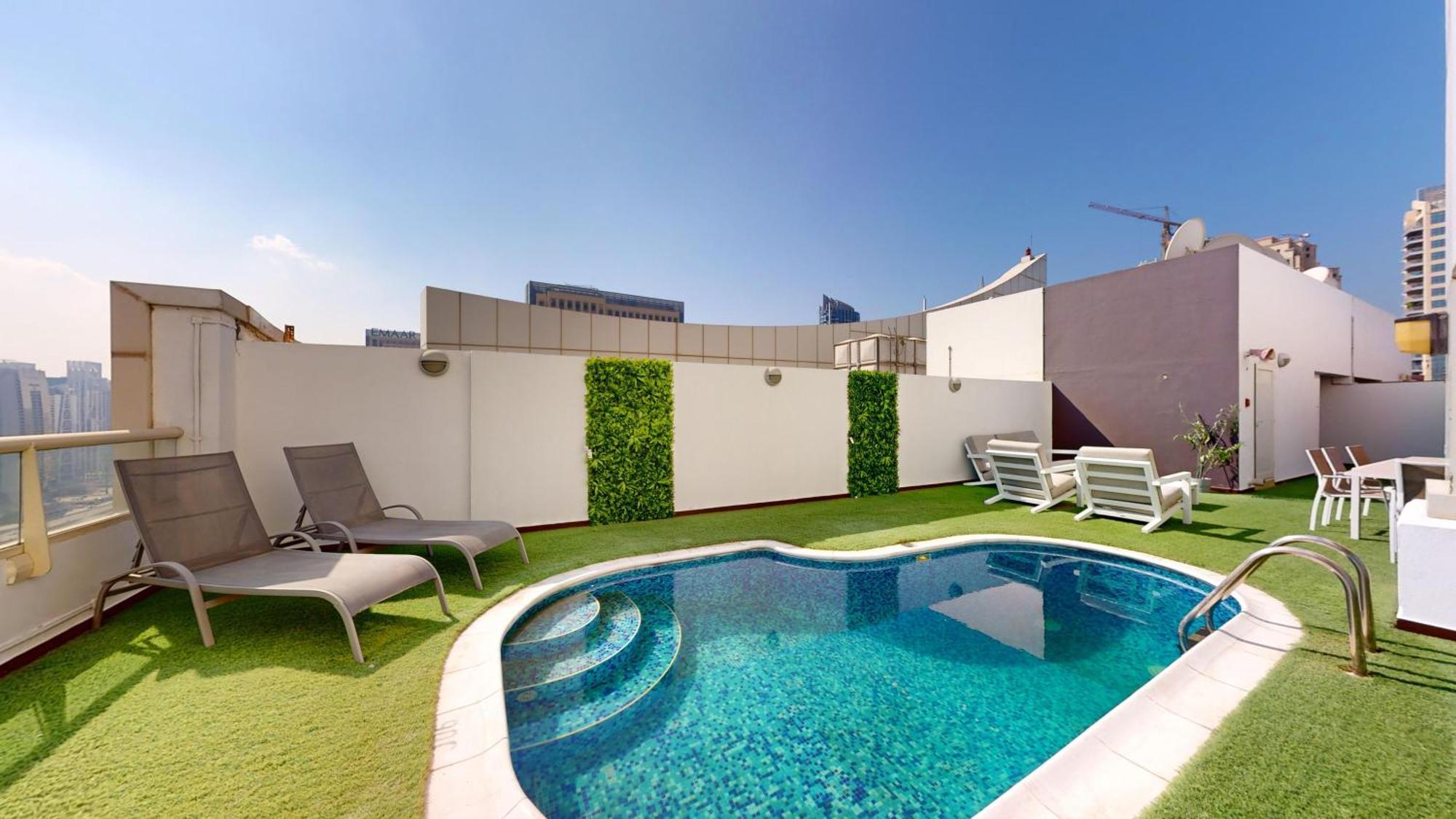 Marina View - Luxurious Four Bed With Private Pool