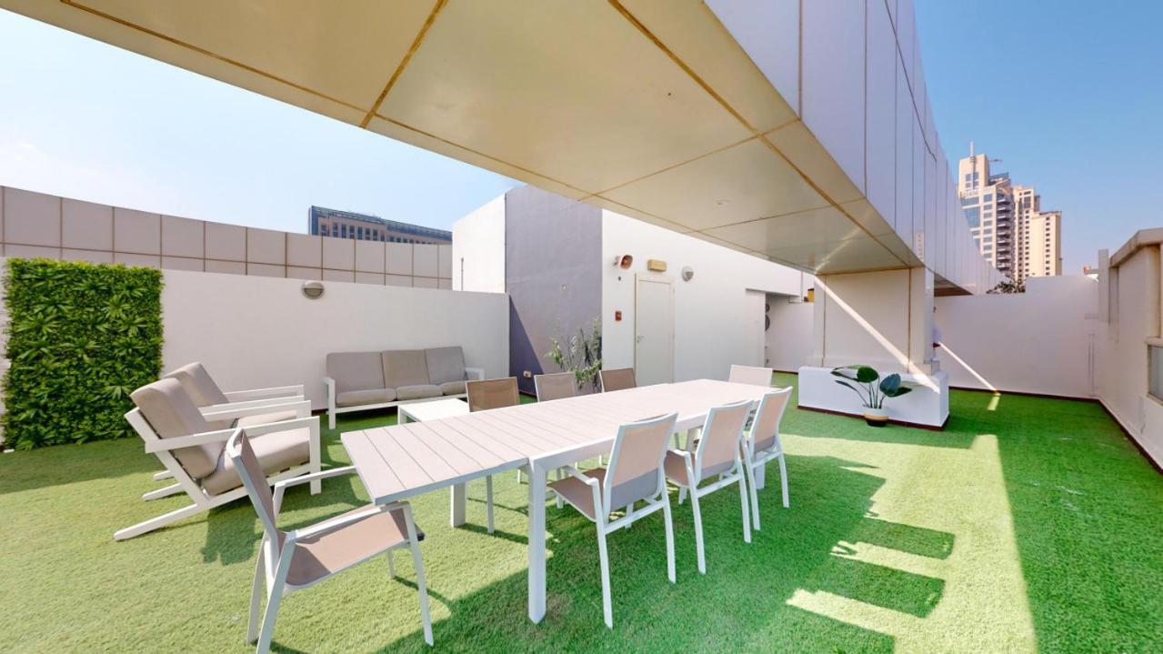 Marina View - Luxurious Four Bed With Private Pool Apartment *