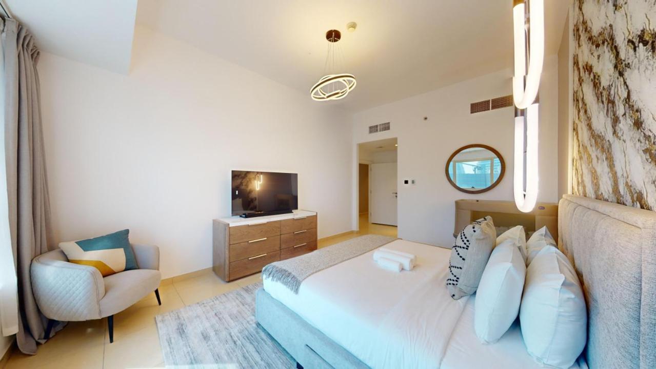 Marina View - Luxurious Four Bed With Private Pool Apartment Dubai