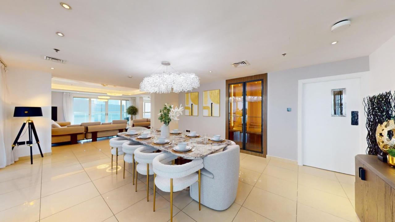 Marina View - Luxurious Four Bed With Private Pool