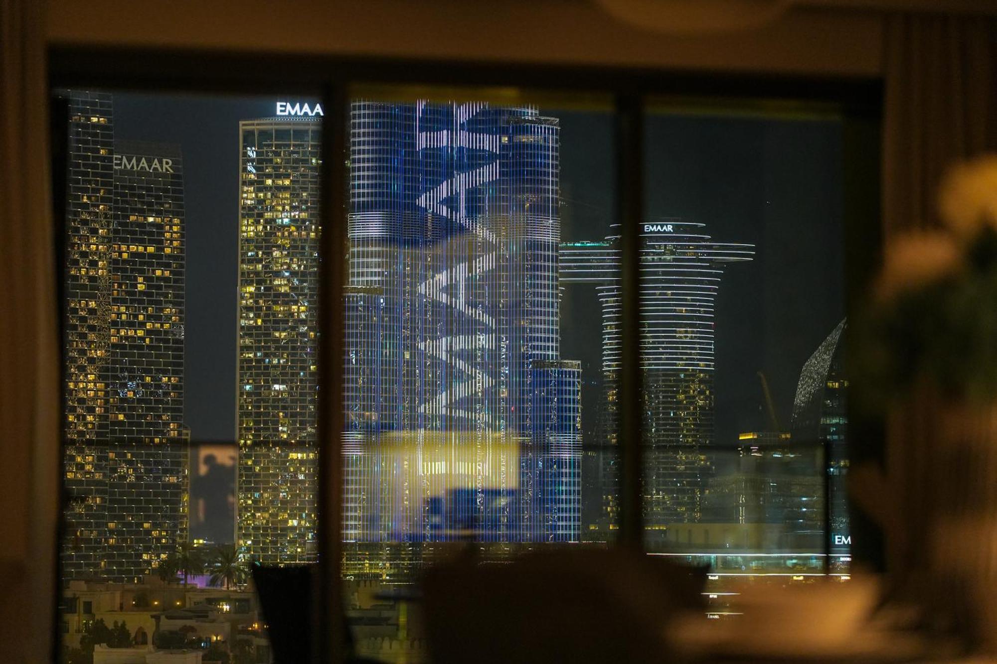 Full Burj Khalifa View - Panorama In - 3-min Walk To Mall Apartment *