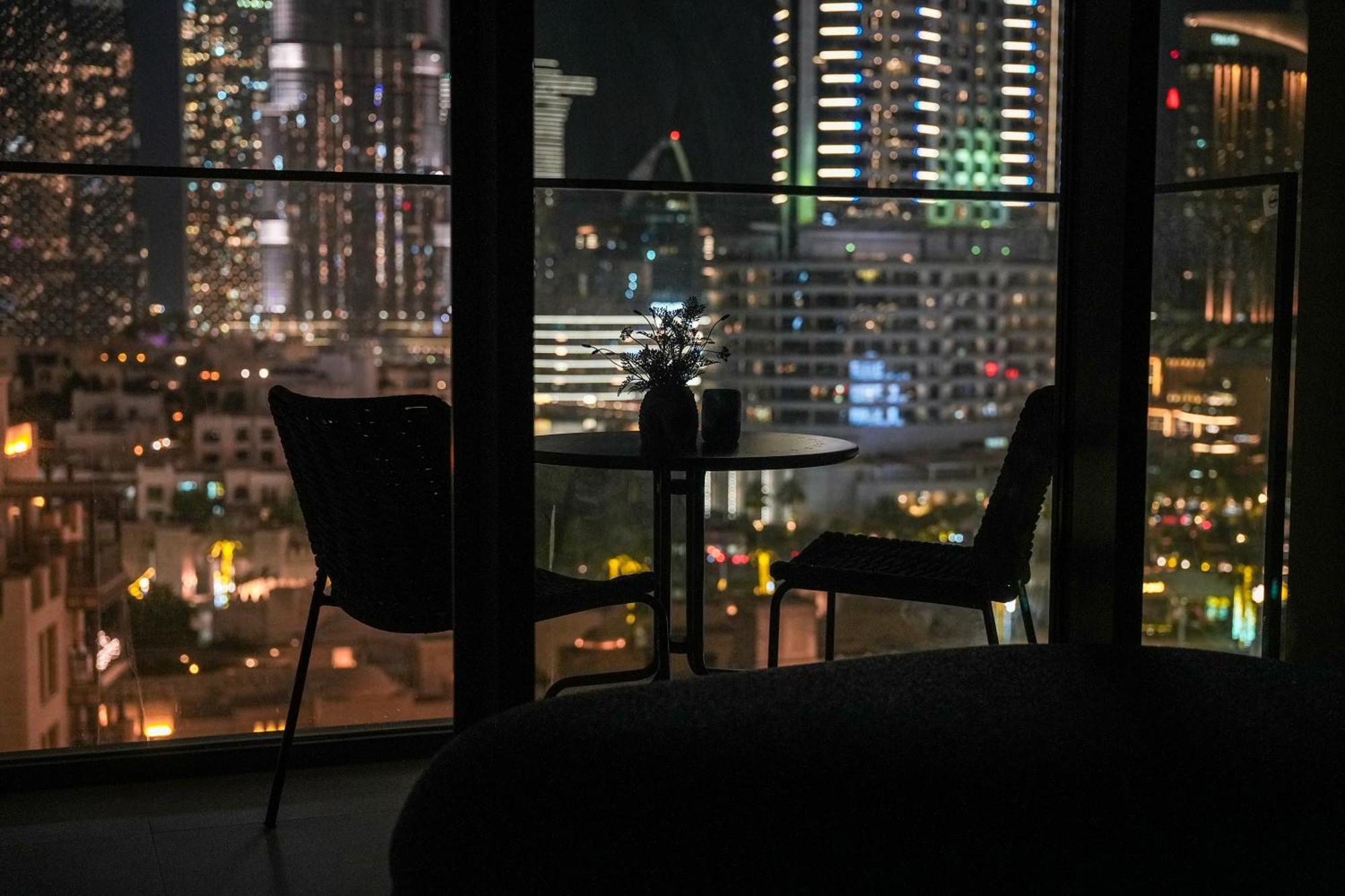 Full Burj Khalifa View - Panorama In - 3-min Walk To Mall Apartment