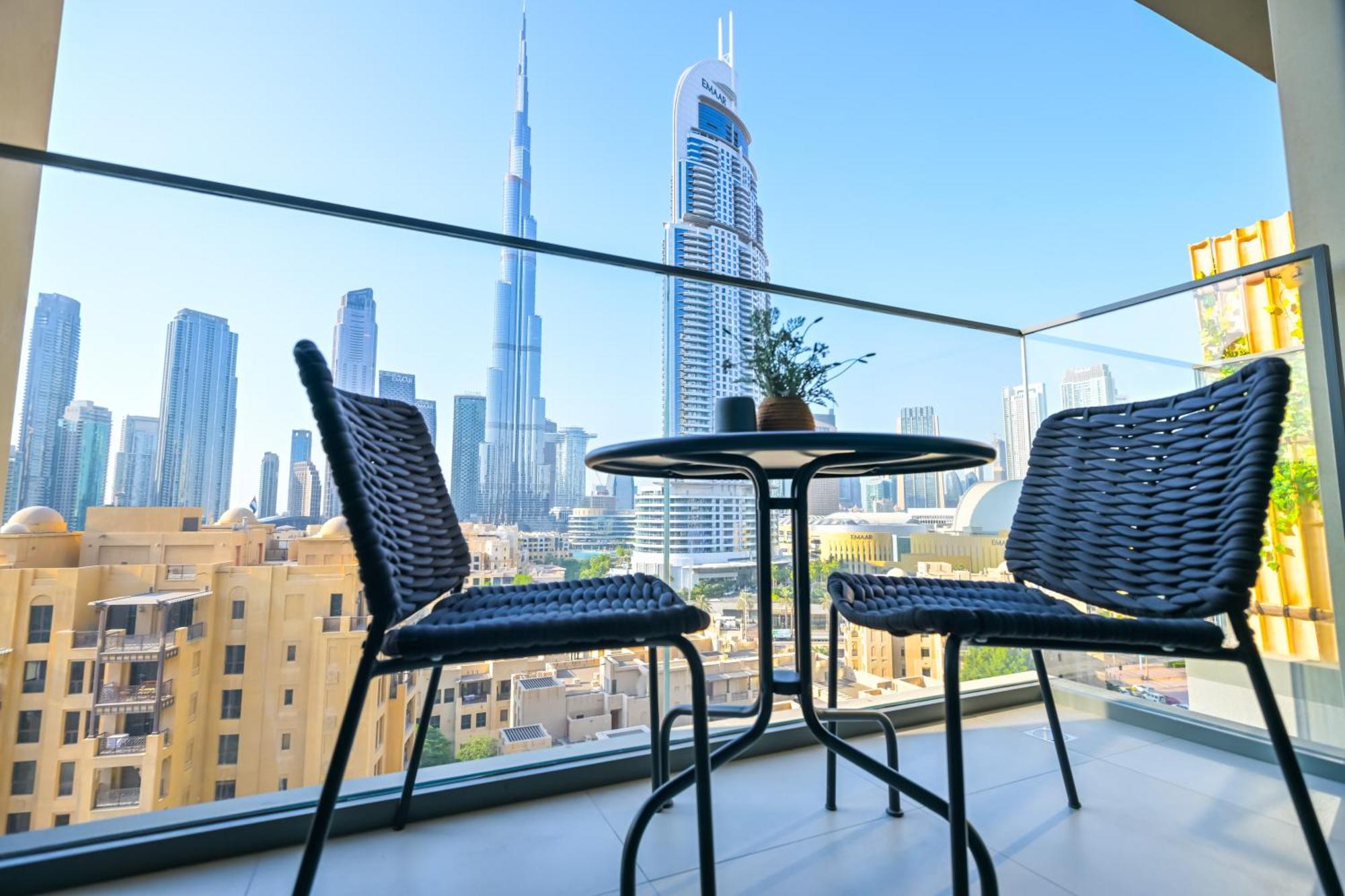 Full Burj Khalifa View - Panorama In - 3-min Walk To Mall Dubai